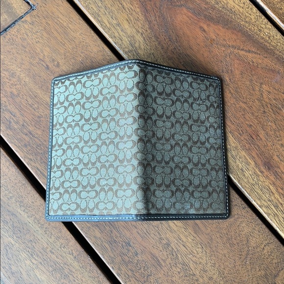 Coach Passport Holder - Picture 3 of 3